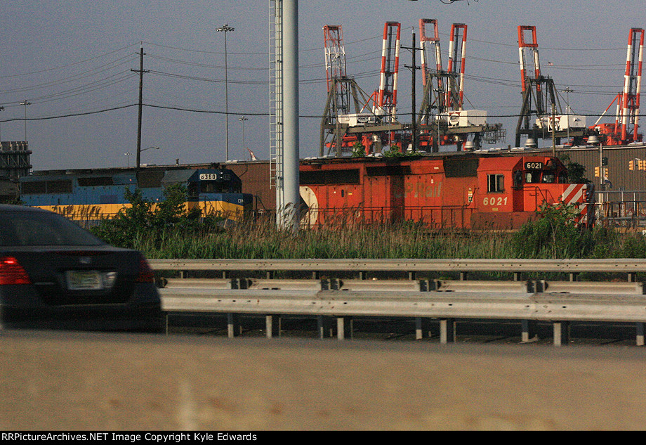 CP SD40-2 #6021 and DME SD40-2 #6360